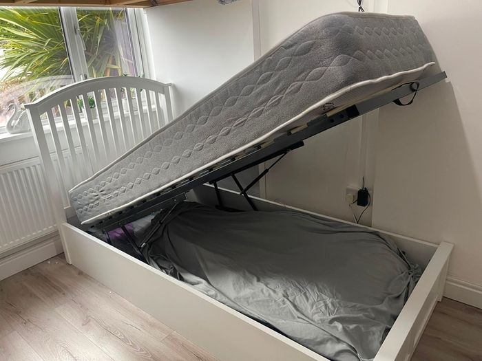 Single Ottoman Bed