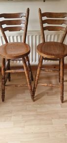 2 Wooden Bar Stools