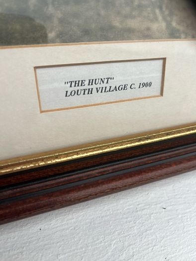 Picture Louth Hunt c 1900 . Byrne pub in the background