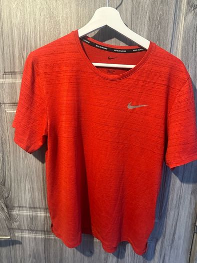 Nike Top - Small