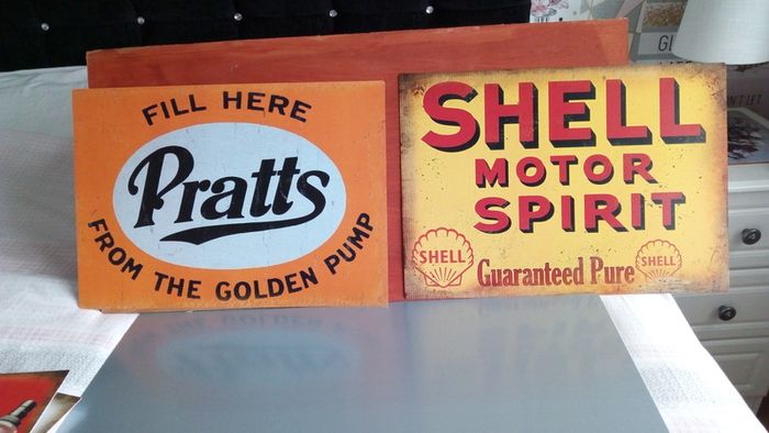 Shell oil classic car poster Pratts petrol large poster