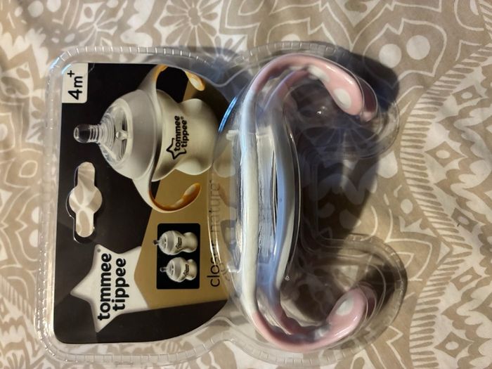Baby bottle handles