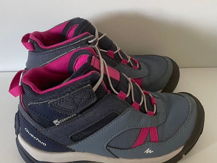 Boys & Girls boots / shoes / Decathlon shoes