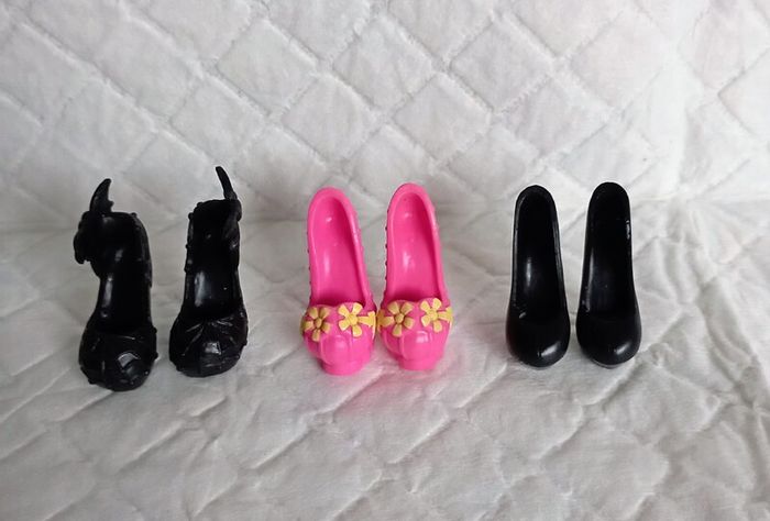Monster high doll shoes