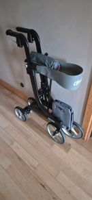 walker / Rolator