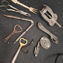 Bundle of Vintage Kitchen Implements