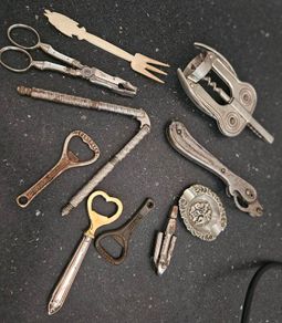 Bundle of Vintage Kitchen Implements
