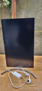 LG Monitor 27"