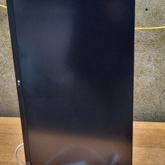 LG Monitor 27"