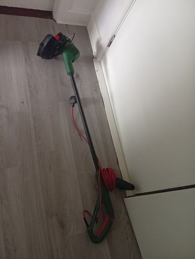 Bosch EasyGrassCut Trimmer 3months old