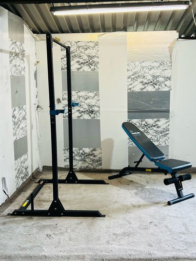 Squat Rack Adjustable Weight Bench