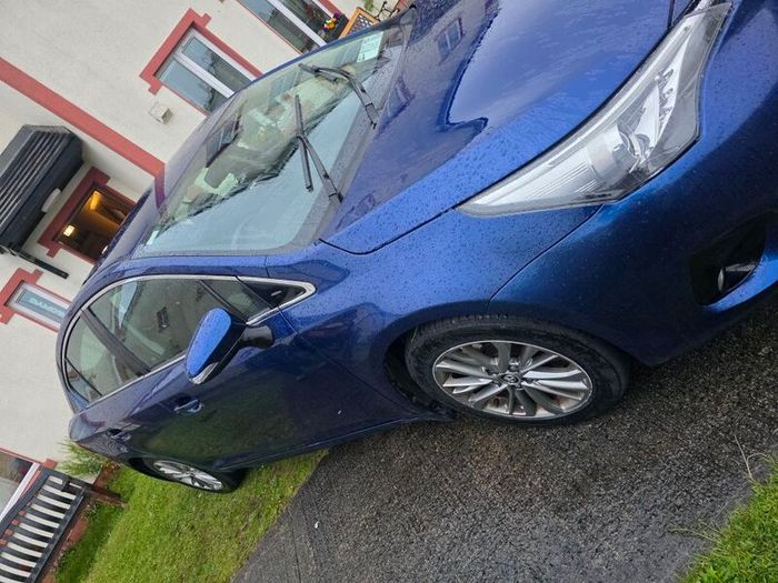 2017 Toyota Avensis nctd and taxd, may swap