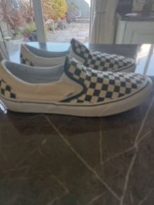 Vans plimsoles
