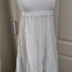 White maxi dress with elastic waistband and tie string #maxiskirt #beachwear size 12 marks and Spencers