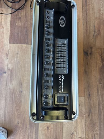 Ampeg SVT-4 Pro