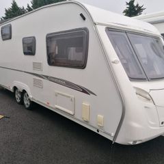Swift Charisma Caravan