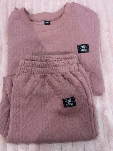 pink tracksuit