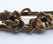 Vintage AVON Floral Bar Brooch: Gold Tone Art Nouveau Style Brooch