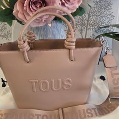 Tous