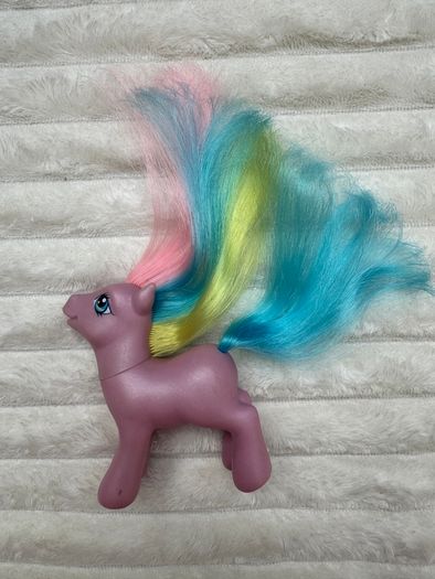 My Little Pony G3 Birthday Pony November Chrysanthemum Used Please see pictures