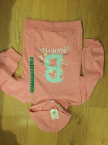 Girls Pink hoodie . Age 7-8