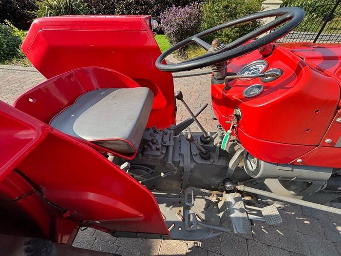 Massey Ferguson 135