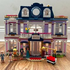 Lego friends