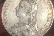 Victoria Crown 1890