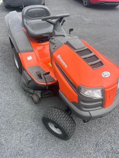 Husqvarna Ride on Lawn Mower