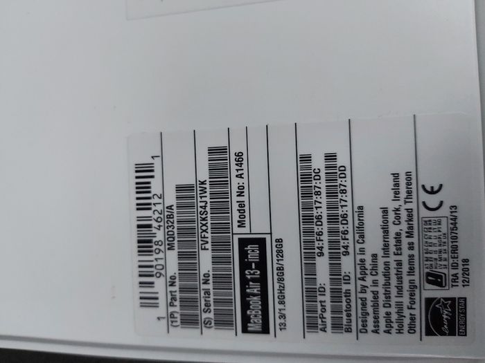 Macbook Air empty box