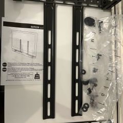 AVF Universal Soundbar Bracket Mount (469225) - Up to 10kg/22lbs - Fits Above/Below TV or Monitor