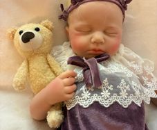 doll.      Full bodied silicone reborn doll