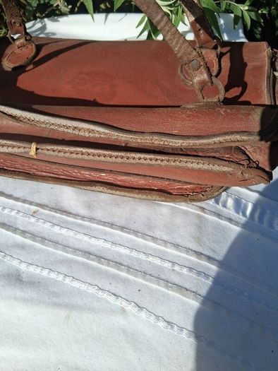 3 X  Quality Vintage Leather Satchels