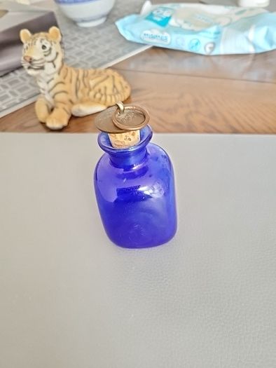 Vintage bottle skansen