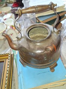 Beautiful Antique Copper Kettle, missing Lid,. Postage Available or Collection,