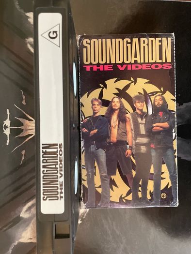 Soundgarden - The Videos & CD's: Badmotorfinger (Rusty Cage / Outshined / Jesus Christ Pose)