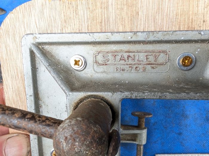 Stanley 702 Vice