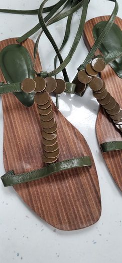 Italian leather khaki green gladiator sandals Sz 40 (Fit 7UK)