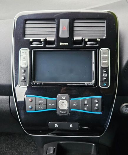 Nissan Leaf 2017 30KWh Low Milage