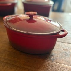 Cast Iron Dutch Oven