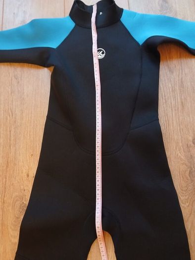 Kids wetsuit, age 8