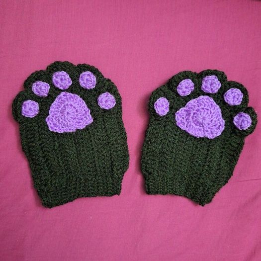 Crochet cat paw gloves