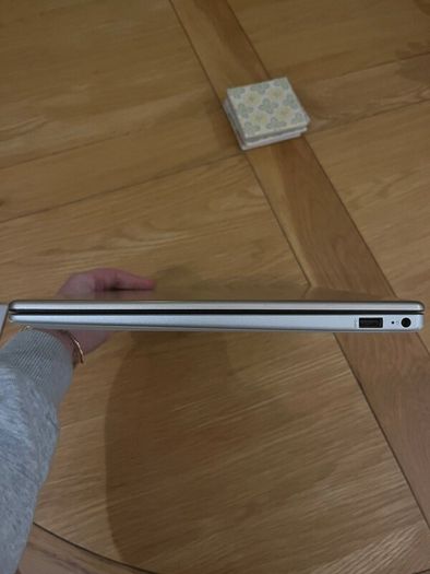 Hp Laptop 15.6  Ryzen 5 / 8gb Ram / 256gb Ssd