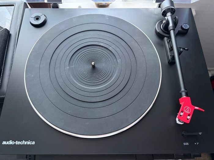 Audio-Technica AT-LP3 Turntable