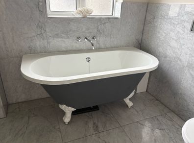 freestanding bath