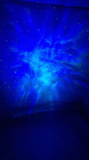 Astronaut Galaxy Projector  Star & Nebula Night Light  USB Rechargeable