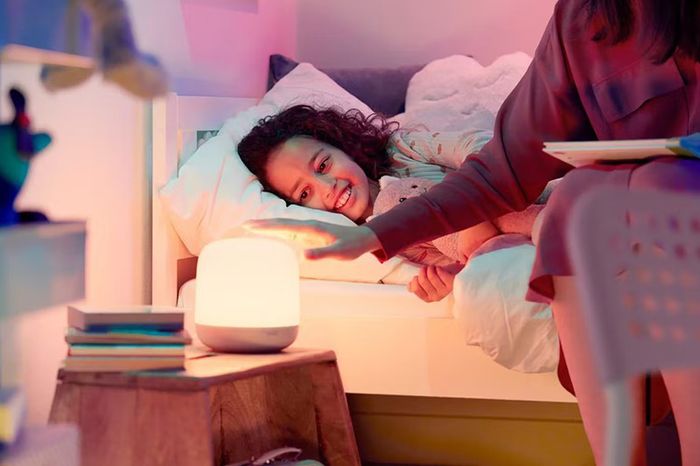Wiz Hero Smart Table Lamp (Used)