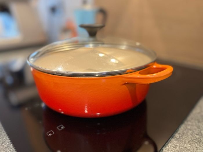 Le Creuset Cast Iron 24cm