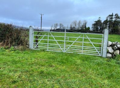 Farm gates