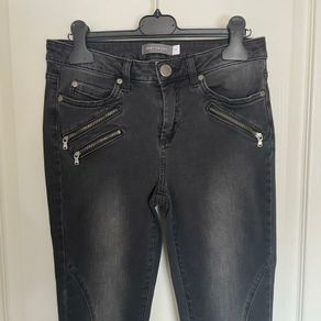 Mint Velvet Women's Grey and Black Jeans